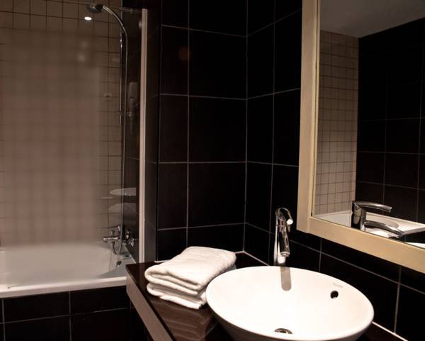 Hotel Du Cheval Blanc - Paris Marne La Vallee Disneyland Paris Екстериор снимка