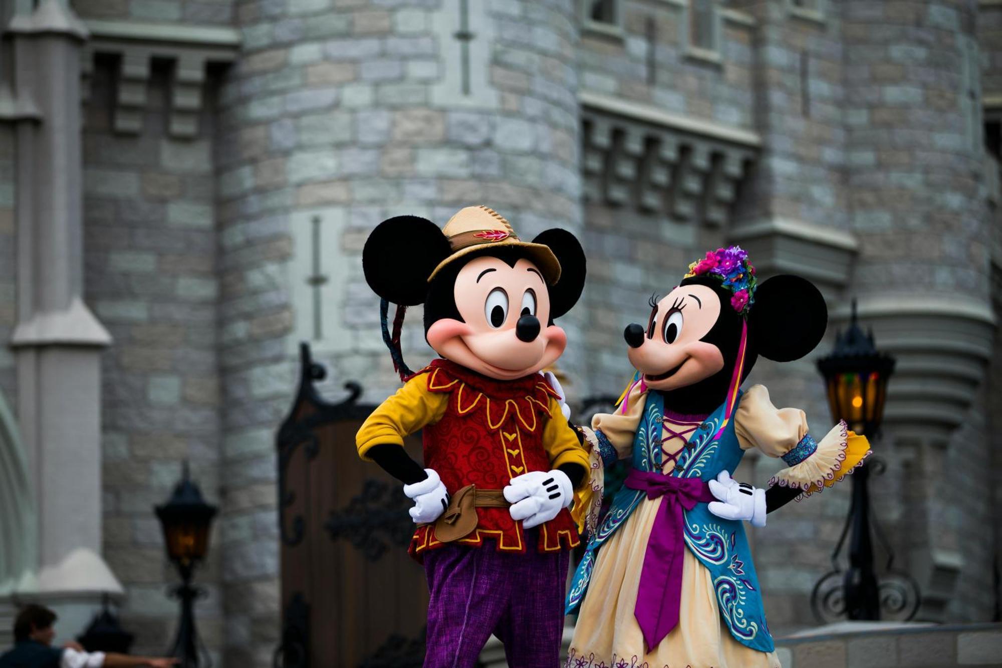 Hotel Du Cheval Blanc - Paris Marne La Vallee Disneyland Paris Екстериор снимка