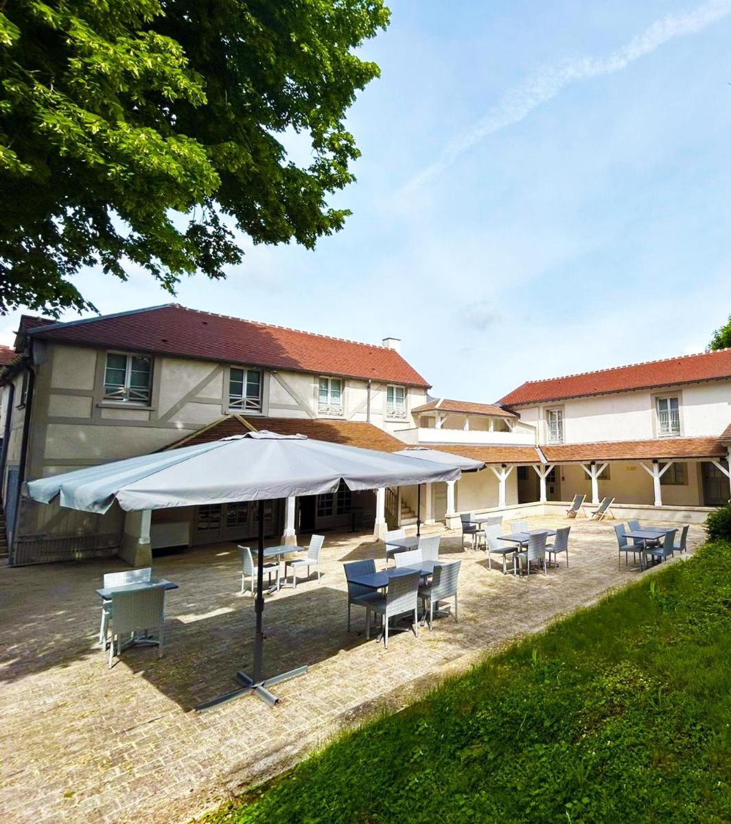 Hotel Du Cheval Blanc - Paris Marne La Vallee Disneyland Paris Екстериор снимка